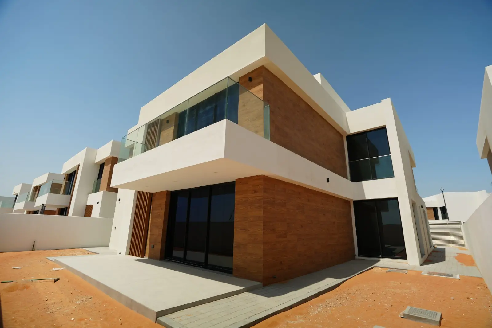 4 Bedroom Luxury Villa For Sale In Saadiyat Island